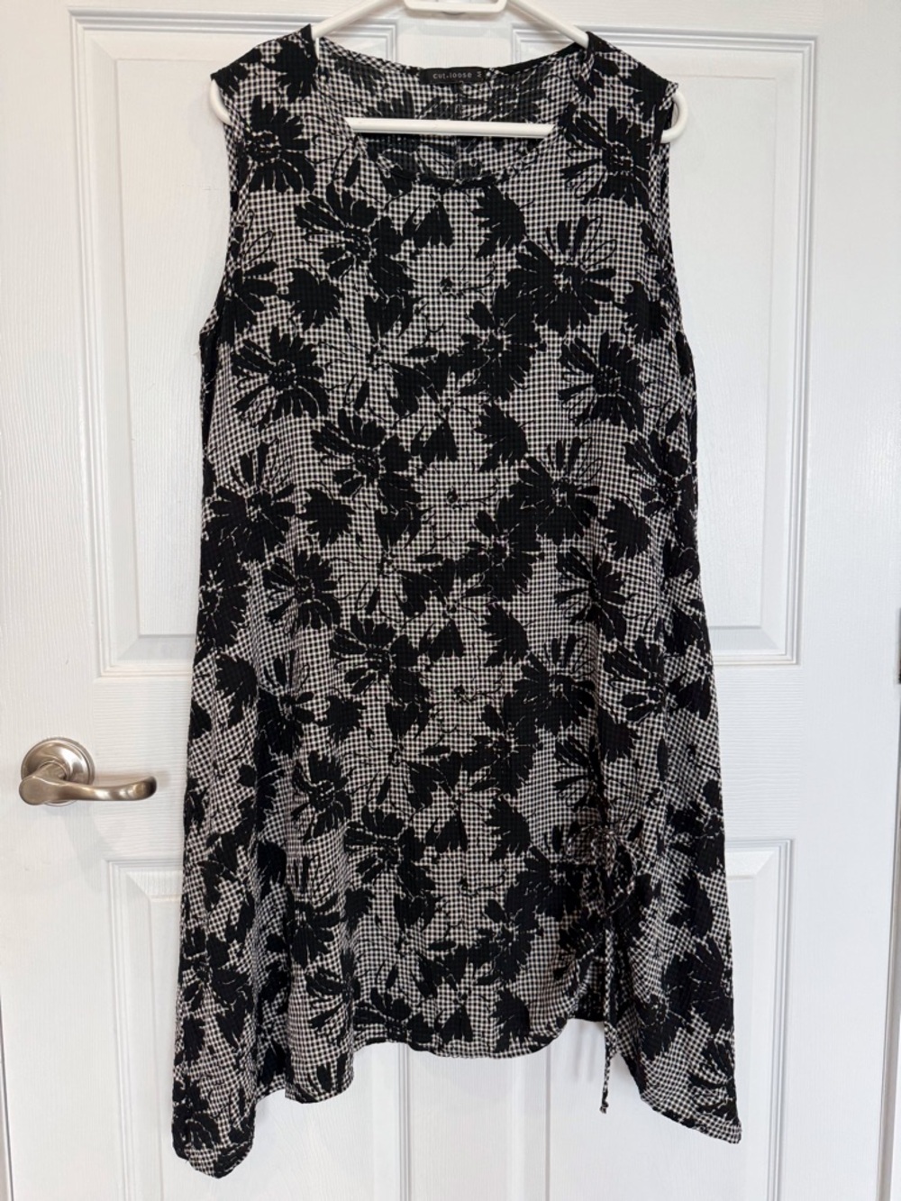 cut loose Gingham andFloral Sleeveless Shift Dress loose fit asymmetric hem